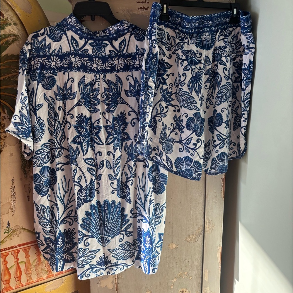 FARM Rio Blue and White Men Shorts set - Picture 14 of 16